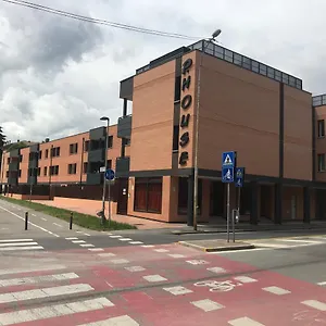 Holiday Aparthotel