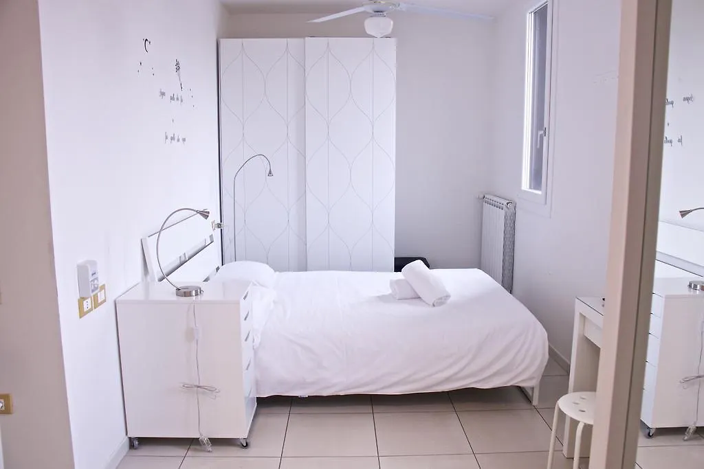 بولونيا City House Sant'Orsola شقة فندقية