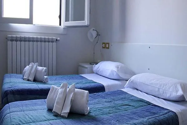 بولونيا City House Sant'Orsola إيطاليا