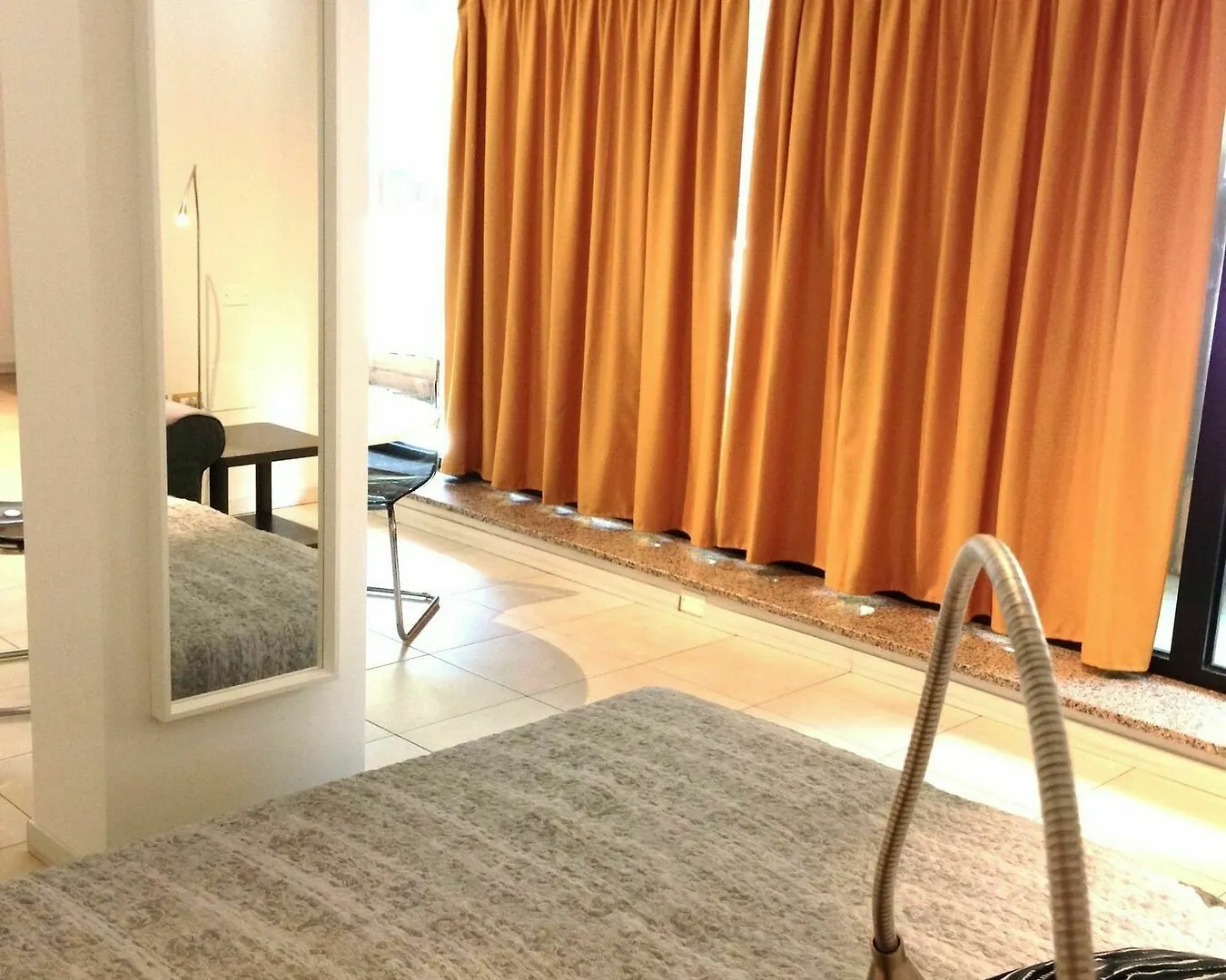 *** شقة فندقية بولونيا City House Sant'Orsola إيطاليا